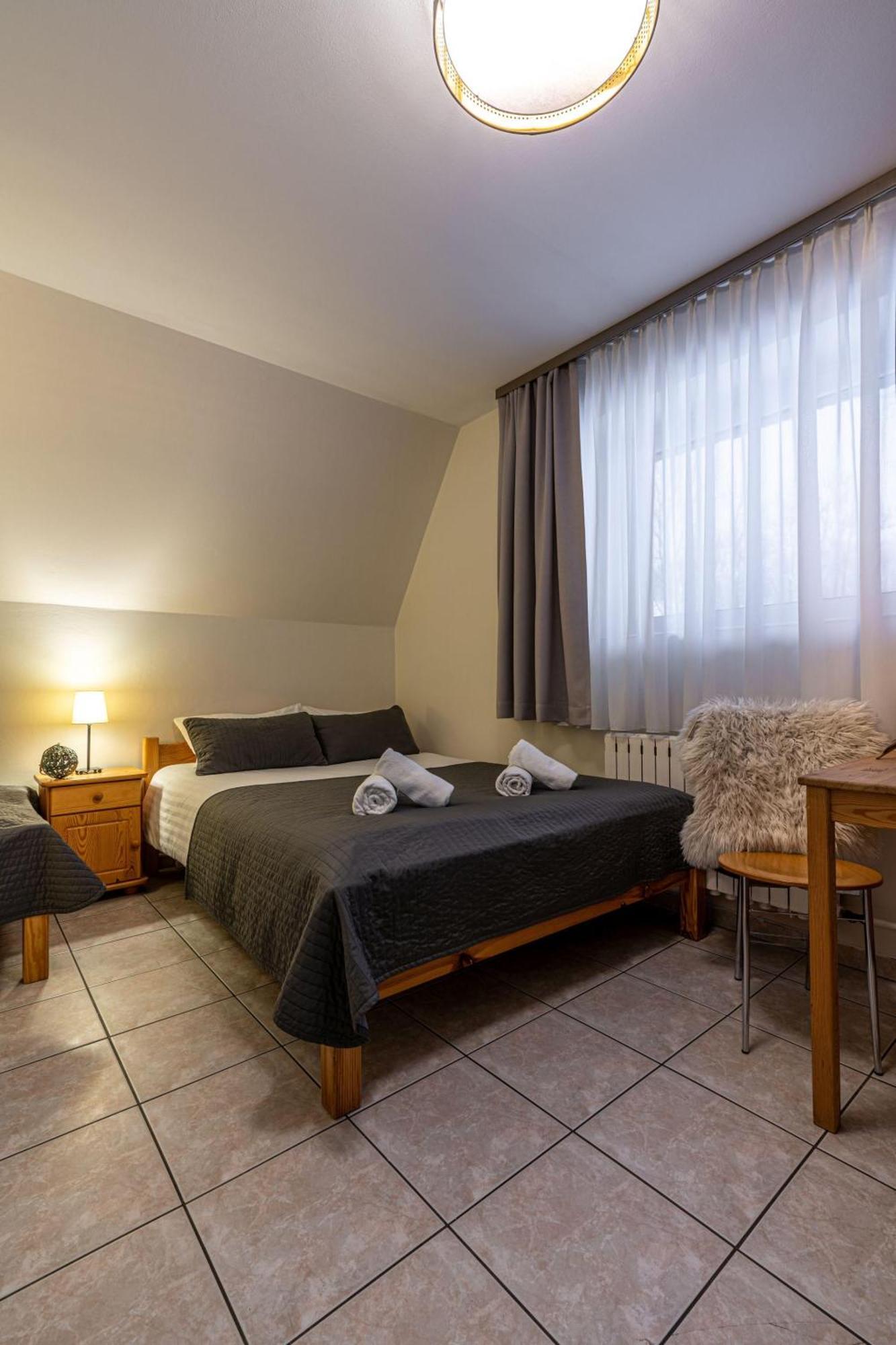 Liberta Inn - Pokoje Goscinne Закопане Екстер'єр фото