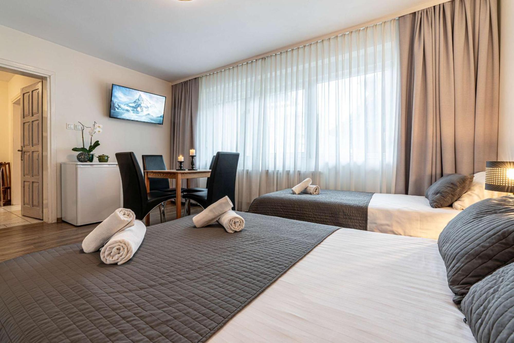 Liberta Inn - Pokoje Goscinne Закопане Номер фото